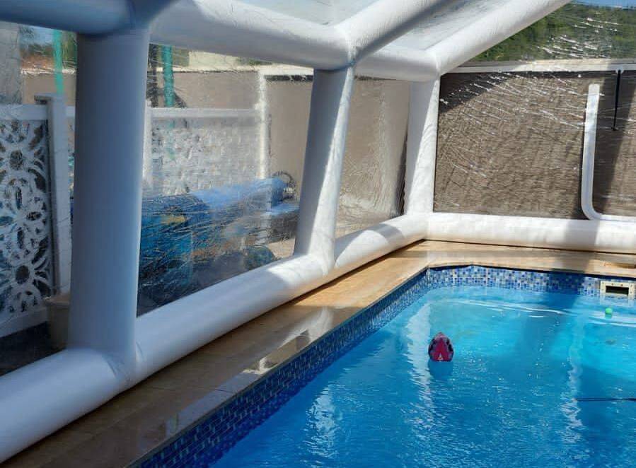 Transparent debris-proof pool cover