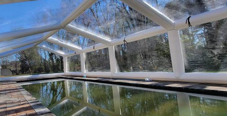 Algae-free winter pool tent