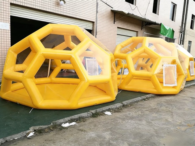themed outdoor hotels