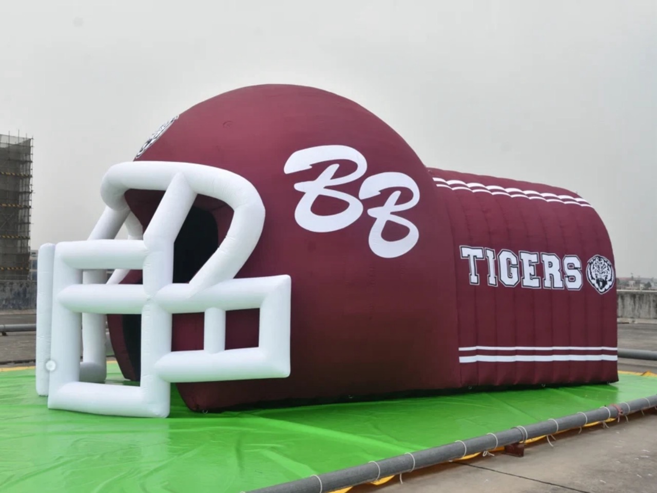 Custom Inflatable Tunnel