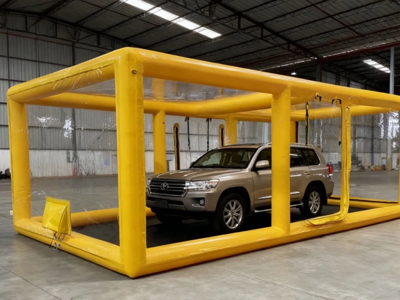 Inflatable Car Capsule