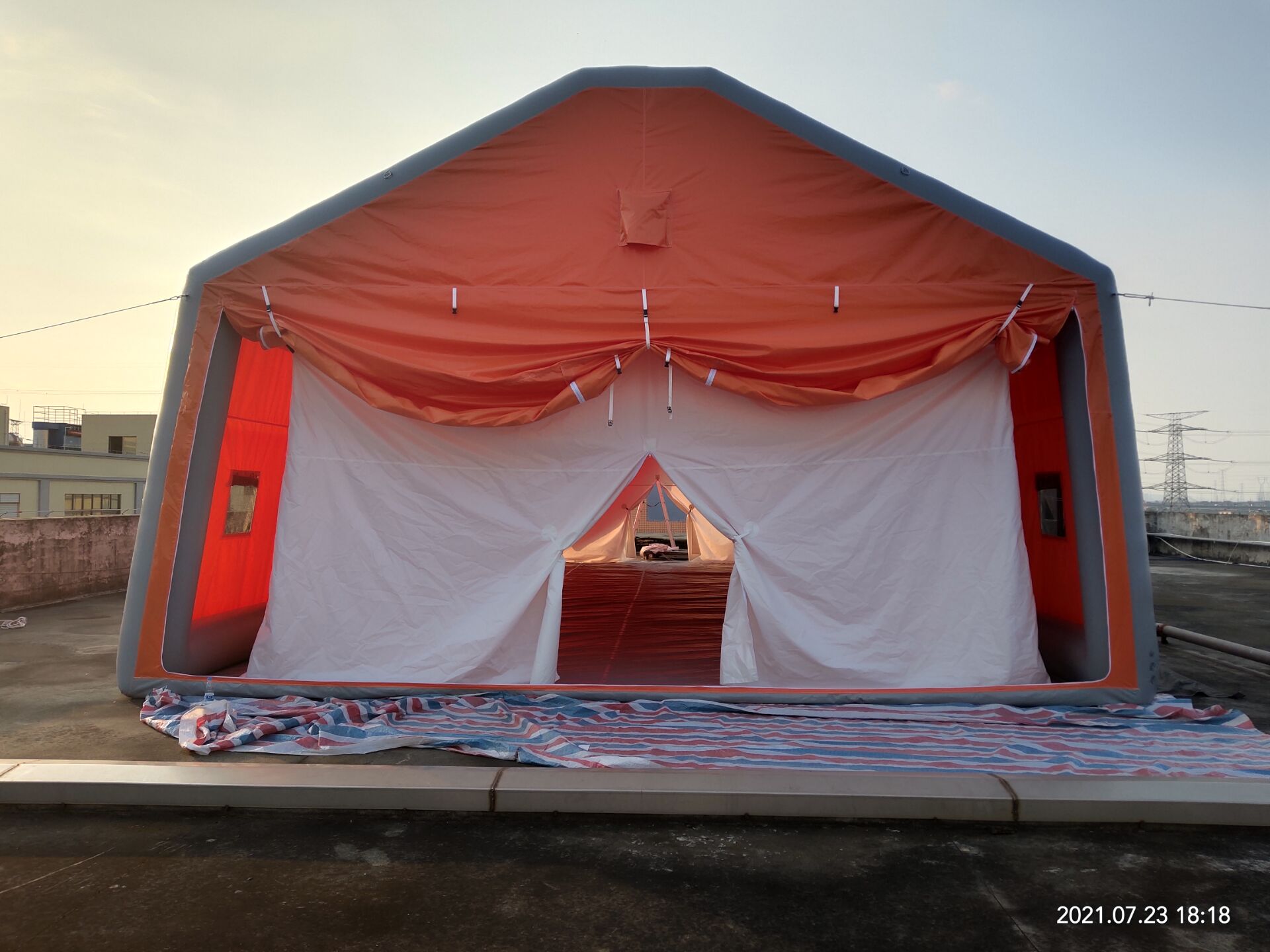 Emergency shelter tent