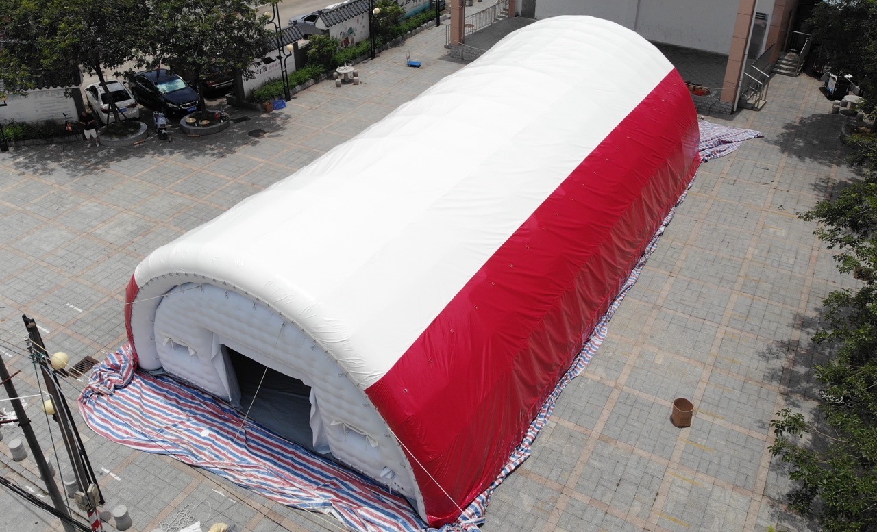 Custom inflatable warehouse
