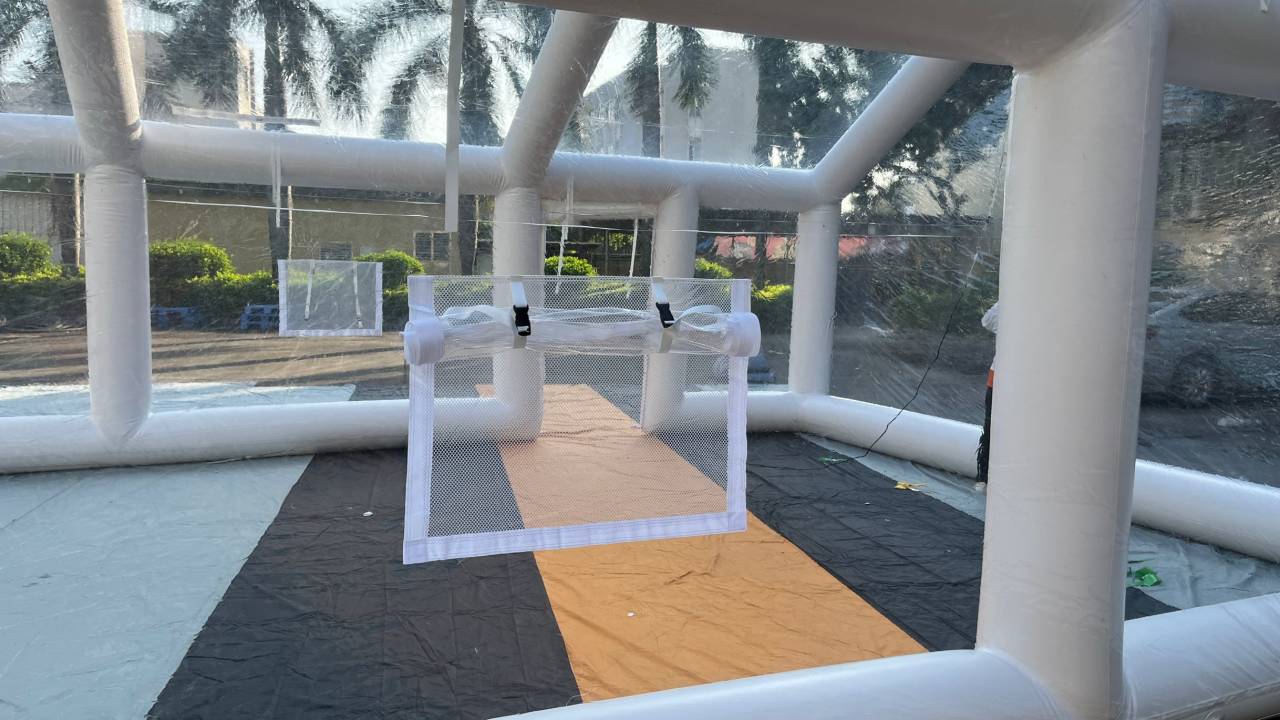 UV-resistant pool cover