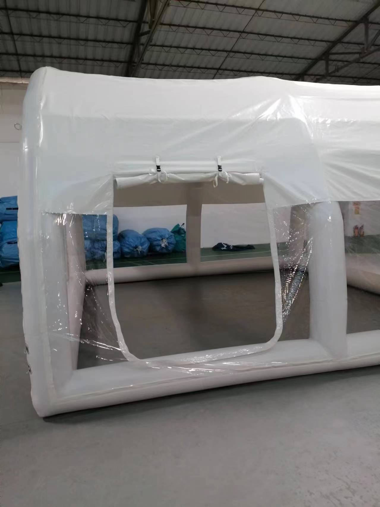Swimming pool enclosure