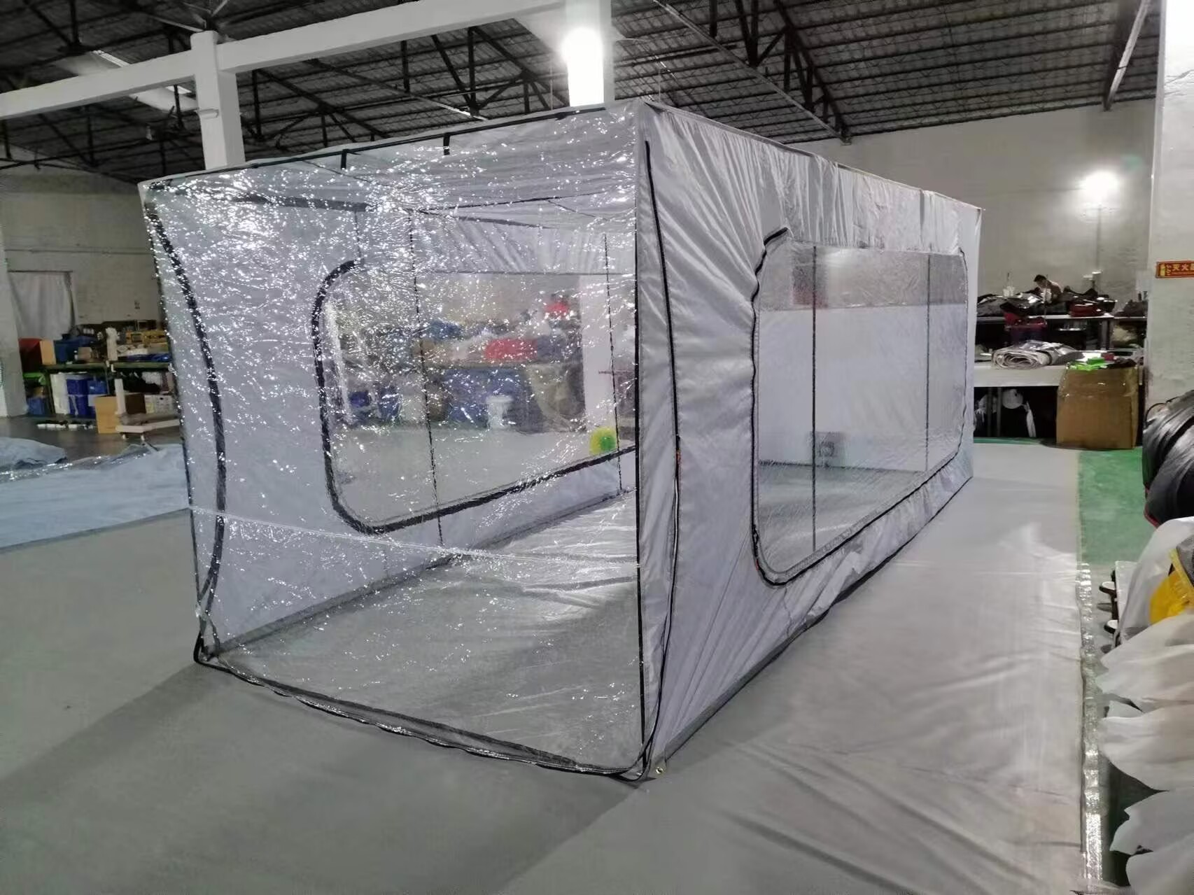 air-backbone vehicle shelter