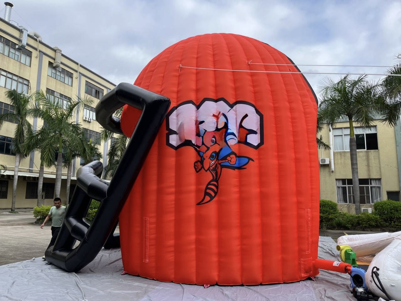 football helmet inflatable