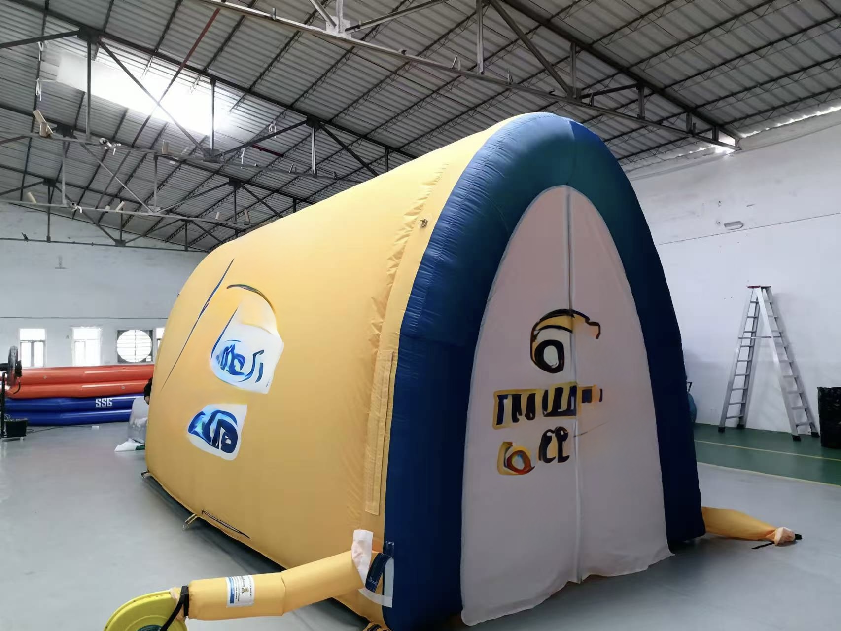 inflatable tunnel tent