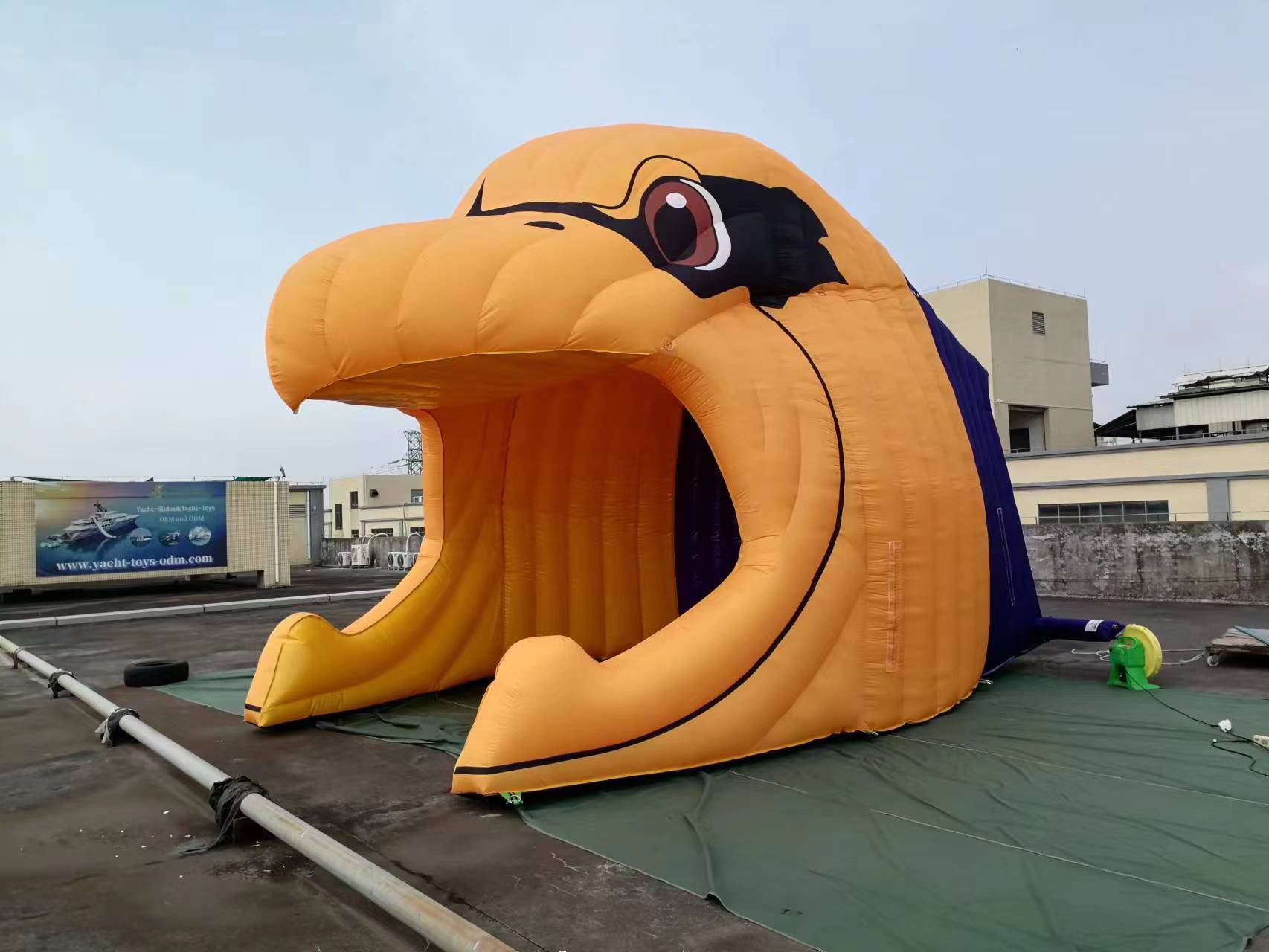 philadelphia eagles inflatable tunnel
