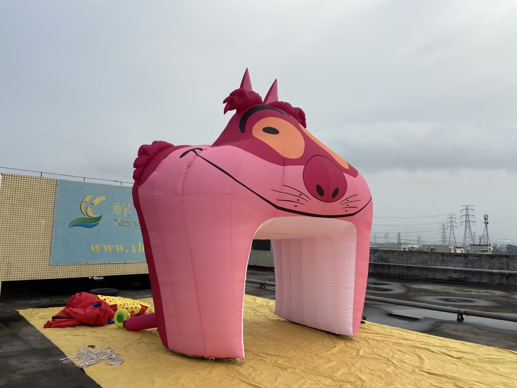 inflatable cartoon entrance