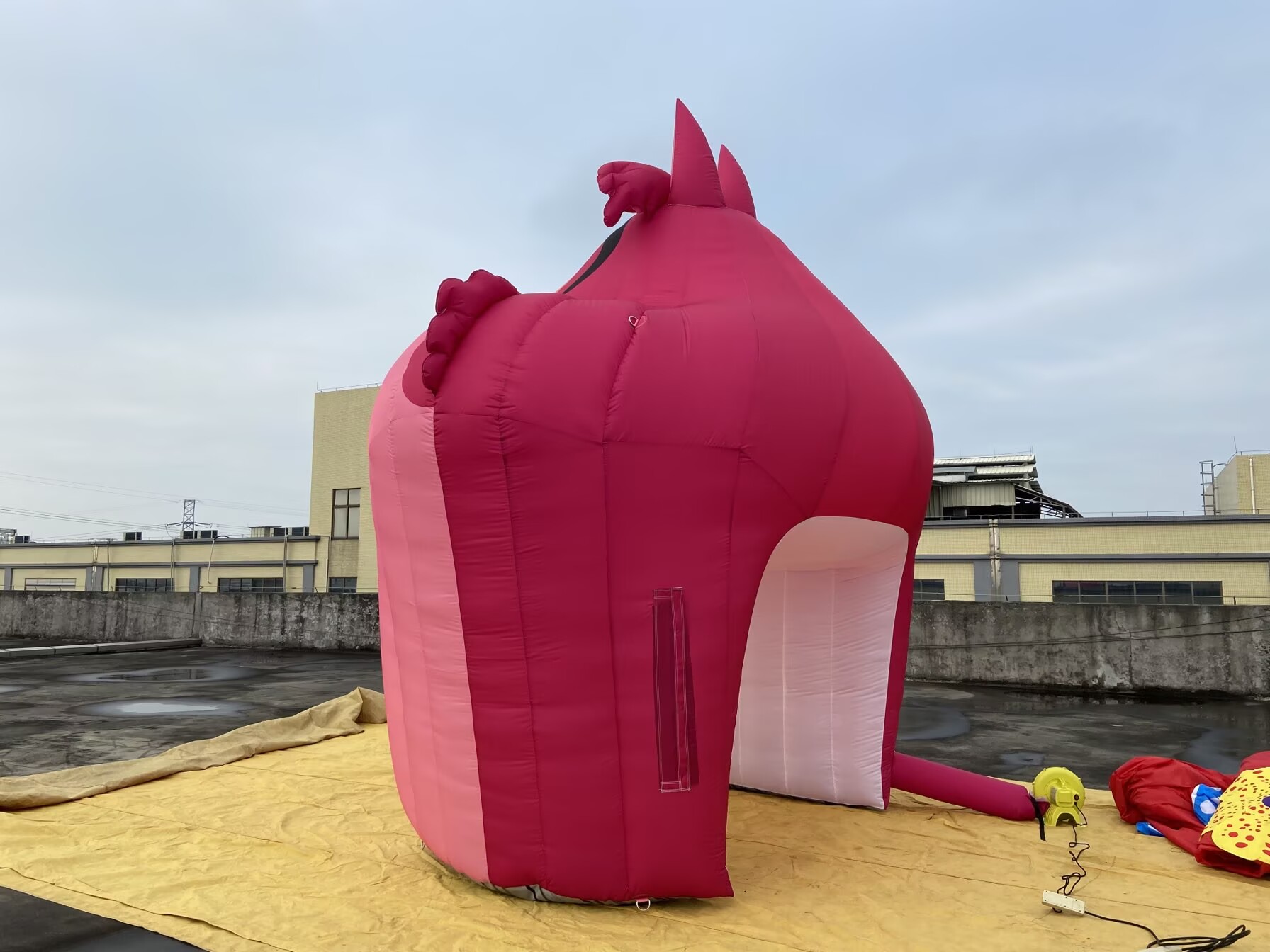 custom inflatable tunnel