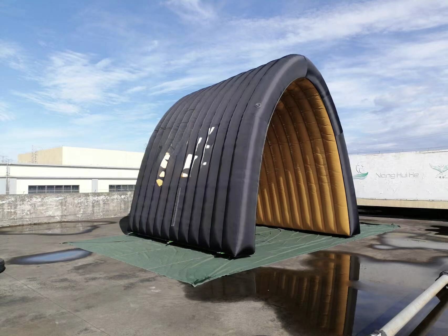 inflatable entrance