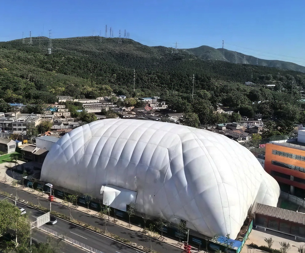 inflatable construction dome