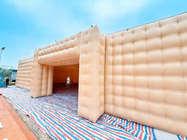 inflatable tent