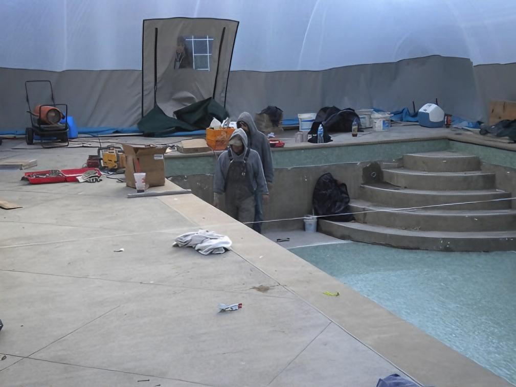 Air-Supported Inflatable Pool Plastering Dome