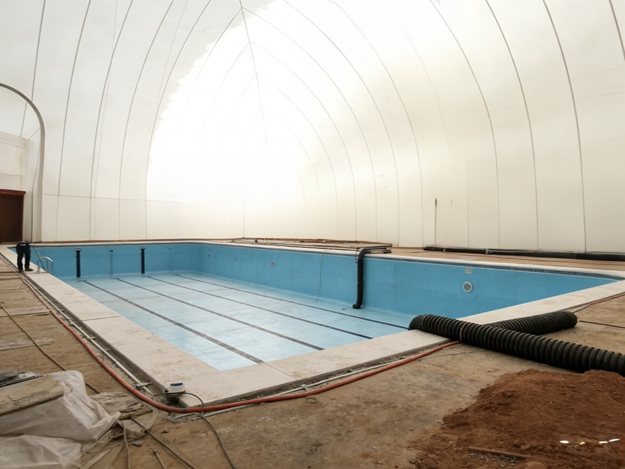 Inflatable Pool Plastering Work Dome