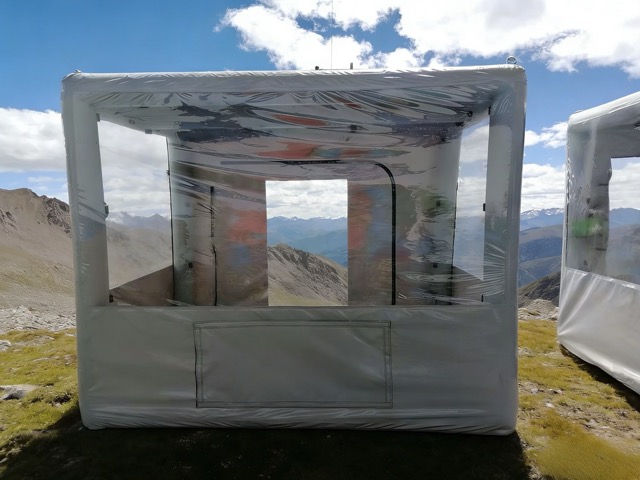 3X2X2.4M Inflatable Hypoxic Tent